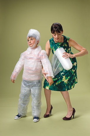 The Ethical Adman: Ah yes, the kid in bubble wrap cliché